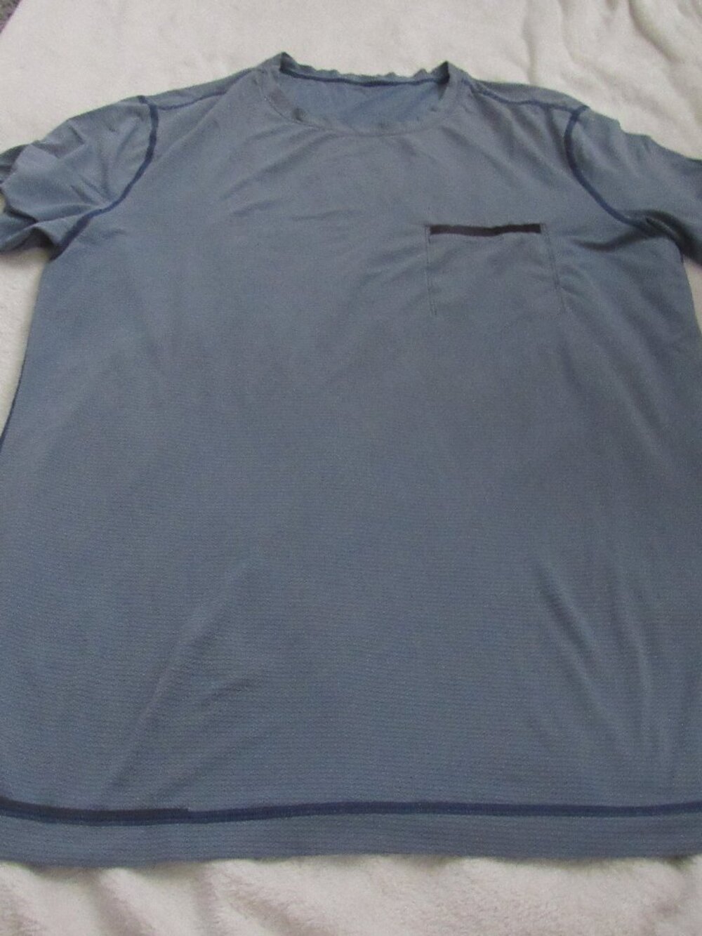 Men's Lululemon Blue 3 Stripe Shirt  USED Flaws